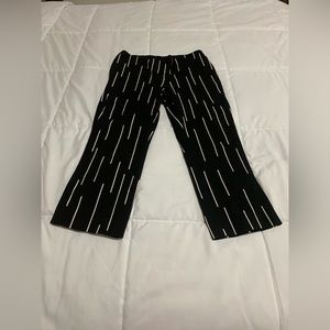🔥Alfani Capris Pants.